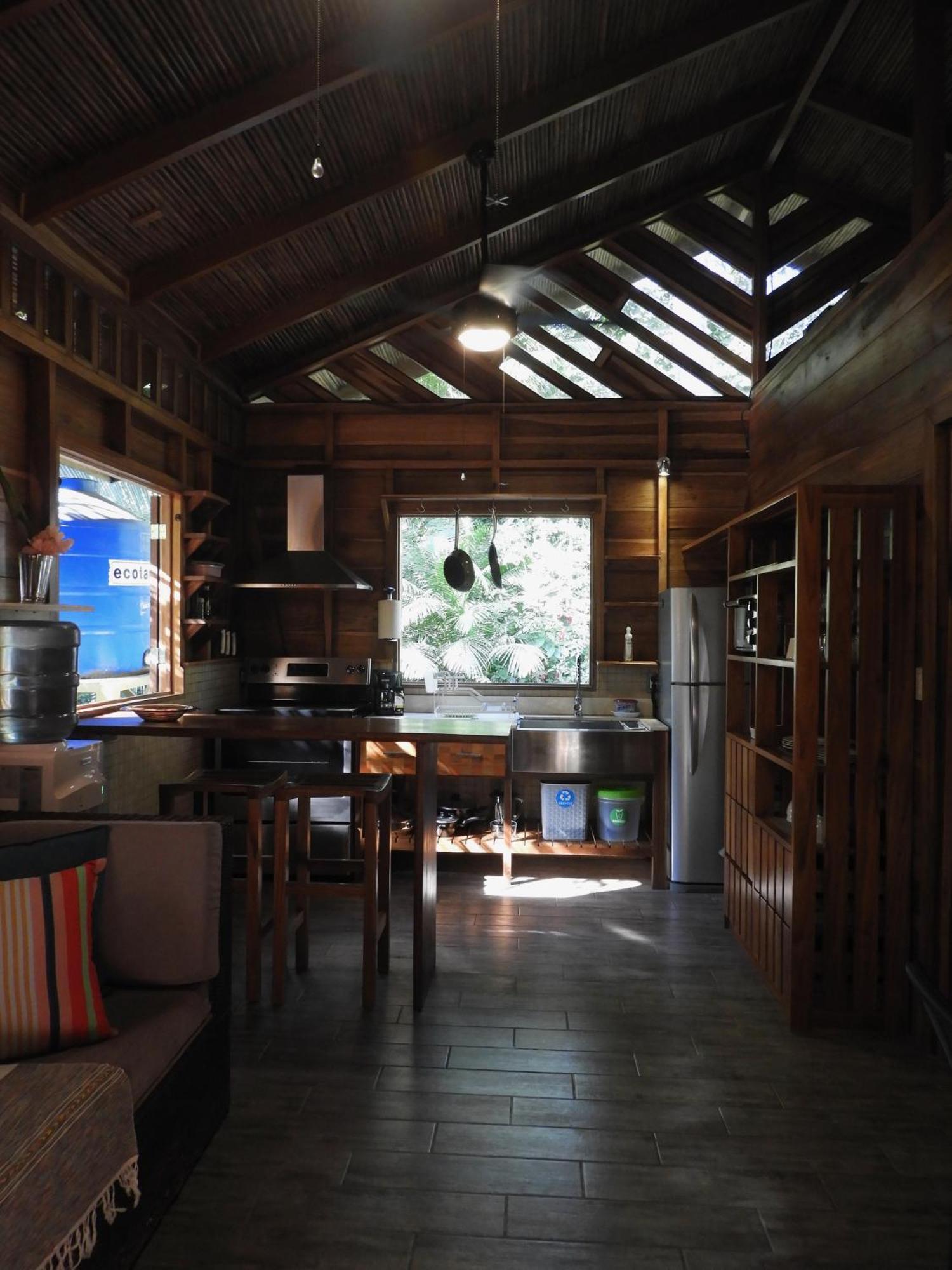 コクレス Casita Bribri At Margarita Hillsヴィラ エクステリア 写真