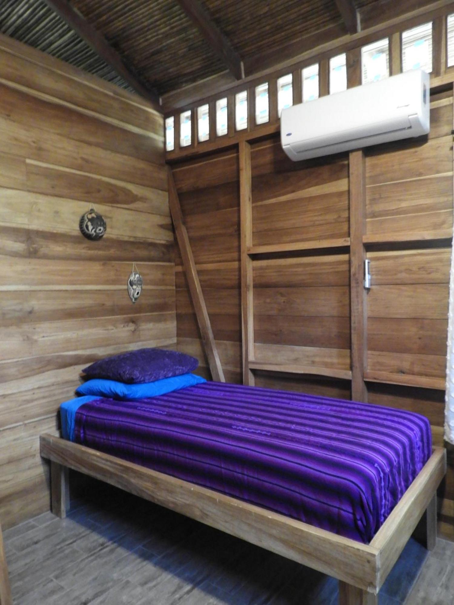 コクレス Casita Bribri At Margarita Hillsヴィラ エクステリア 写真